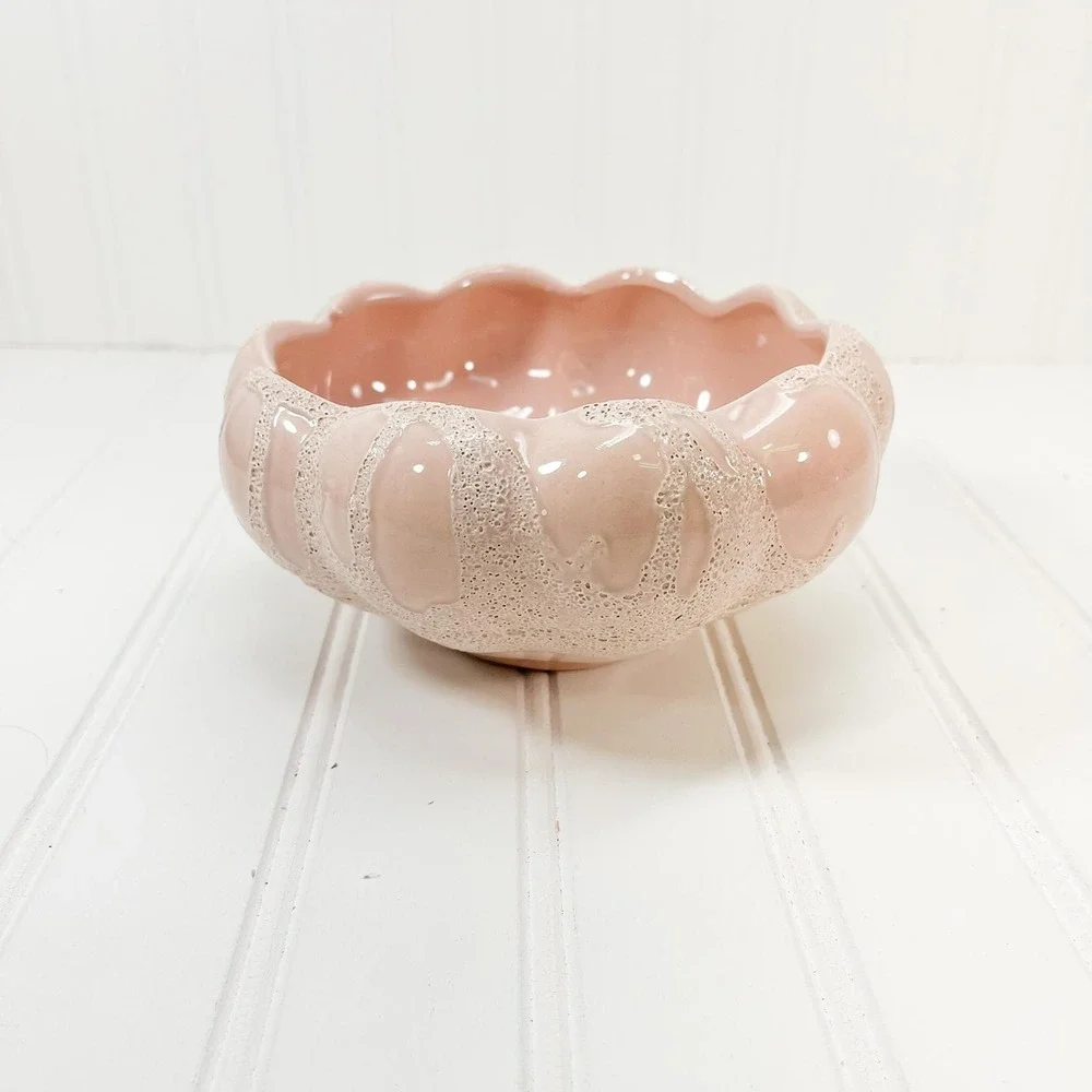 Vintage Pink Ceramic Vase: Coastal‎ Shell Decor